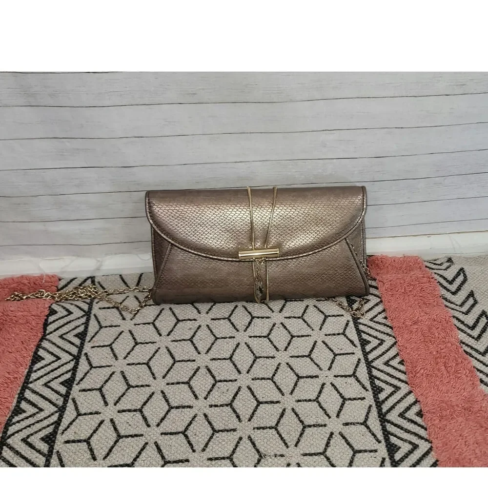 KATE LANDRY BRONZE CLUTCH W SHOULDER CHAIN